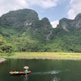 ベトナム・ニンビンでの一コマ。
こんなのどかな景色を楽しめるなんて、ベトナム🇻🇳最高です。