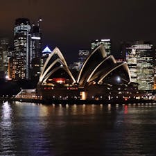 2019.10.08
🏕:オペラハウスの夜景(オーストラリア/シドニー)
📷:EOS kiss x9i