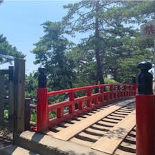 #瑞巌寺五大堂 #松島 #宮城
2019年7月

青い海に赤い橋ほど映えるものはないね😊😊