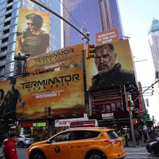 New York / Manhattan
Times Square
11月映画公開『ターミネーター DARK FATE』のビルボード。