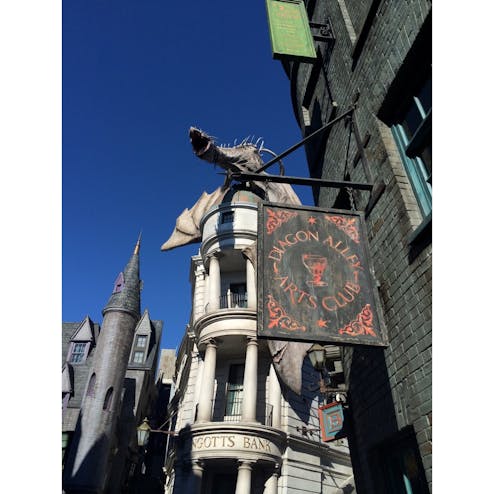 ユニバーサル オーランド リゾート Universal Orlando Resort の投稿写真 感想 みどころ グリンゴッツ魔法銀行 ダイアゴン横丁 ハリーポッター トリップノート