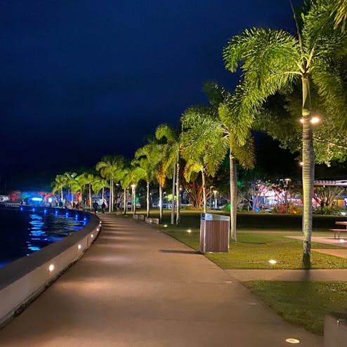 ケアンズ エスプラネード ラグーン