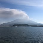 2019/11/02
桜島フェリーで桜島へ。デッキから見える桜島。イルカを見たお客さんも(うらやましい)。
#桜島フェリー　#桜島