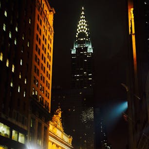 New York / Manhattan
42nd Street
42丁目、グランドセントラル駅から見えるクライスラービルディング。アール・デコ調の建築が美しいです。