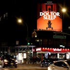 New York / Manhattan
Canal Street
全世界を震撼させた伝説の映画『シャイニング』の続編映画『Doctor Sleep』のビルボード。楽しみです♪