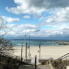 西海岸公園駐車場からみた日本海
冬前にしてはいい天気で海も穏やか🌊