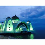 マレーシアの海辺のモスク