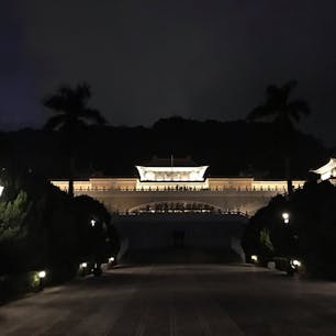 夜の故宮博物館