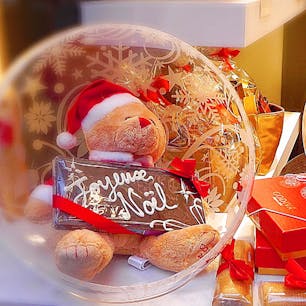 ベルギー
ブリュッセル
グラン・プラス
GODIVA本店
クリスマスディスプレイ