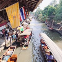 ダムヌァン・サドゥアック:ディ-プな魅力の水上マーケット。11時頃からは船が大渋滞します∑(゚Д゚)