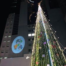 梅田スカイビル
ドイツ　クリスマスマーケットが開催されてます😆