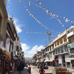 レーの街
メインストリート