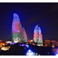 Flametower,Azerbaidzhan🇦🇿
フレームタワーは20時頃ライトアップされてとても綺麗でした✨