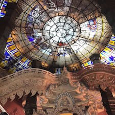 タイのエラワン美術館。色々な宗教が混ざってるからmuseumという表現だけど、美術館では決してなく…とても小さな不思議空間でした。