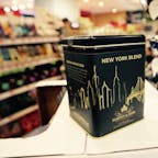 New York / Manhattan
The Food Emporium

ミッドタウンのスーパーマーケットで売られている、NY発の紅茶ブランド・ハーニー＆サンズの「ニューヨークブレンド」。品の良いブレンドハーブティーです♪
#newyork #manhattan #harney&sons