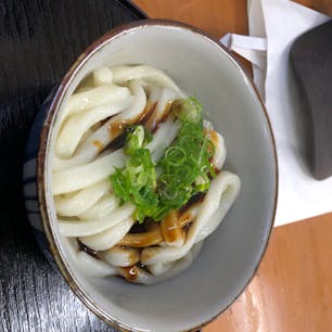 おかげ横丁ニ光堂支店
伊勢うどん
美味かった🤤