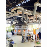 スガワラガラスファクトリー工房
熱い！