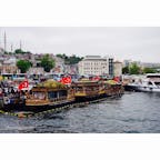 トルコ
イスタンブール街並み

トルコ料理は世界三大料理の一つで肉料理から魚料理までどれも美味しい
個人的には今まで行った国で1番好きな国