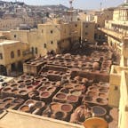 フェズのタンネリ
なめし革。私はバブーシュをここで買いました🥿アンモニア臭はそこまでしなかったけど(鳩の糞を使っています)少し臭いました🐦