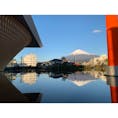 1月上旬
.
静岡県富士山世界遺産センターの富士山です。
水面にうつった逆さ富士を楽しむこともできました。
展望ホールからも富士山を見ることができました。