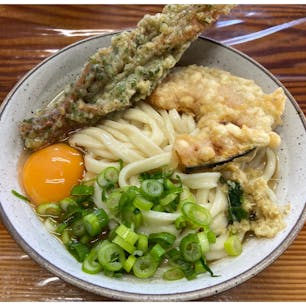 【山下うどん店】かけうどん＋トッピング（★★★）/香川県坂出市