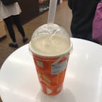 普通のタピオカミルクティー。
有名店だそうです。