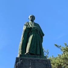 高知　桂浜
坂本龍馬像
意外と大きくてびっくり
凛々しいお姿