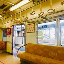 和歌山駅　めでたい電車
中はこんな感じ。外だけでなく、中も鯛尽くし。