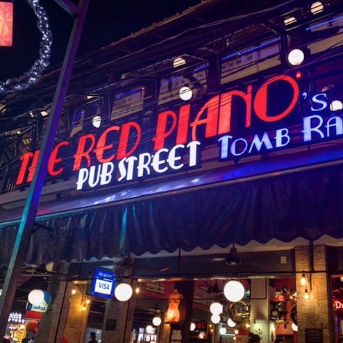 レッド・ピアノ