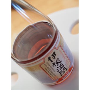 #伊根の舟屋
#地酒
#伊根満開
初の古代米酒🍶ええにょぼとは逆で、とっても甘口のお酒
熱燗が合うお酒な予感