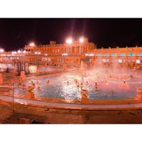 セーチェニ温泉
ブダペスト