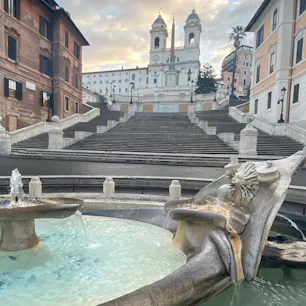 ローマの休日で有名なスペイン広場