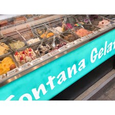 沖縄(fontana gelato)
・
・
沖縄ならではの味もあって美味しかった〜
やっぱり紅芋最高！