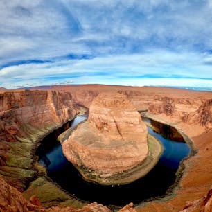 ホースシューベンド
実際の壮大さには敵わない。