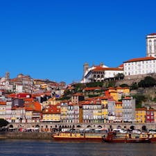 ポルトガル　Porto
カラフルでとっても可愛い街並みでした