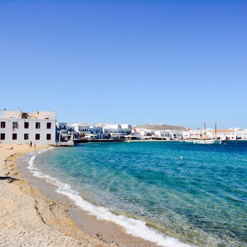 ミコノスタウンの浜辺