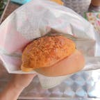 台湾
・
・
メロンパンの中にチーズがた〜っぷり🧀
チーズ好きにはたまらない！