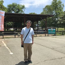 モーモーファーム竹原牧場。
チーズ作り、乳牛の乳搾り、子牛にミルクを飲ませたりなど、各500円で体験できました。