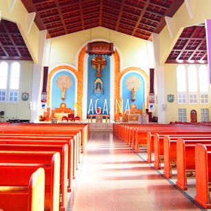 ハガニア大聖堂


グアムではじめてカトリック教会として作られた神秘的な空間。