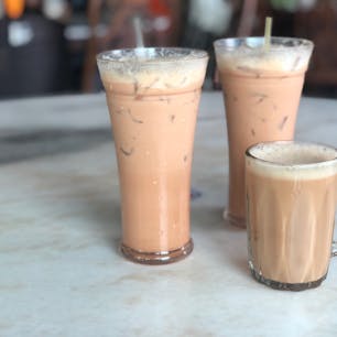 マレーシアの有名ドリンク
テ・タレ
