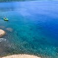 秋田県 田沢湖
日本一深い湖だそうです！
沖縄かと思うくらいの青くて透き通った湖に感動しました😳
夏のお天気がいい日で気持ちよかった🚗