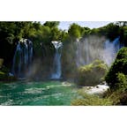 ボスニア・ヘルツェゴビナ、ボスニアで最も美しい滝、クラヴィツェの滝。