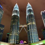 マレーシア　クアラルンプール
ペトロナスツインタワー
展望台からクアラルンプールの街並みを一望できます