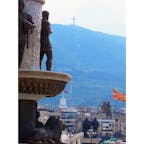 マケドニアの中心部。
アレクサンダー大王とか石像だらけ。
街はとても美しいです。