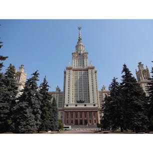 スターリン様式の一つモスクワ大学
