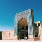 【ウズベキスタン🇺🇿】
青と青。
またいきたい場所。
人も素敵な場所でした。

#ウズベキスタン