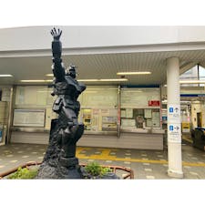 ガンダムがいるのはお台場だけじゃなかった！西武線の上井草駅にもいた！