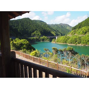 【静岡】


森町にあるかわせみ湖です。