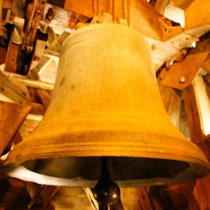 フランス、ノートルダム大聖堂の鐘。