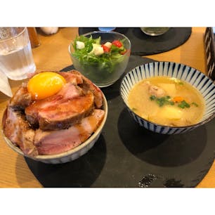 #愛知#名古屋
#スリーピッグ